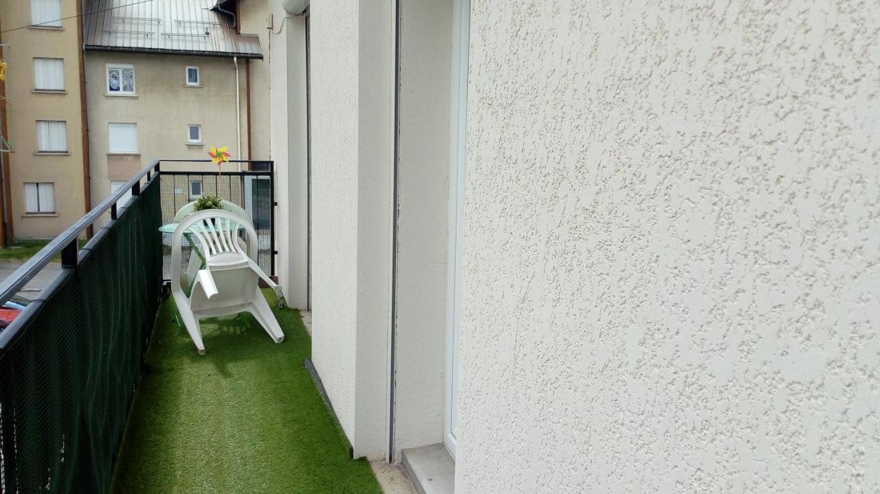 Appartement, La Route Des Grandes Alpes , 6 Couchages, Garage Pour Motards, Cyclistes, Possibilite De Supplementaires, Si De 6 Pers Appartement *