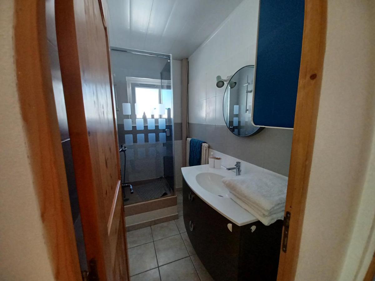 Appartement Appartement, La Route Des Grandes Alpes , 6 Couchages, Garage Pour Motards, Cyclistes, Possibilite De Supplementaires, Si De 6 Pers