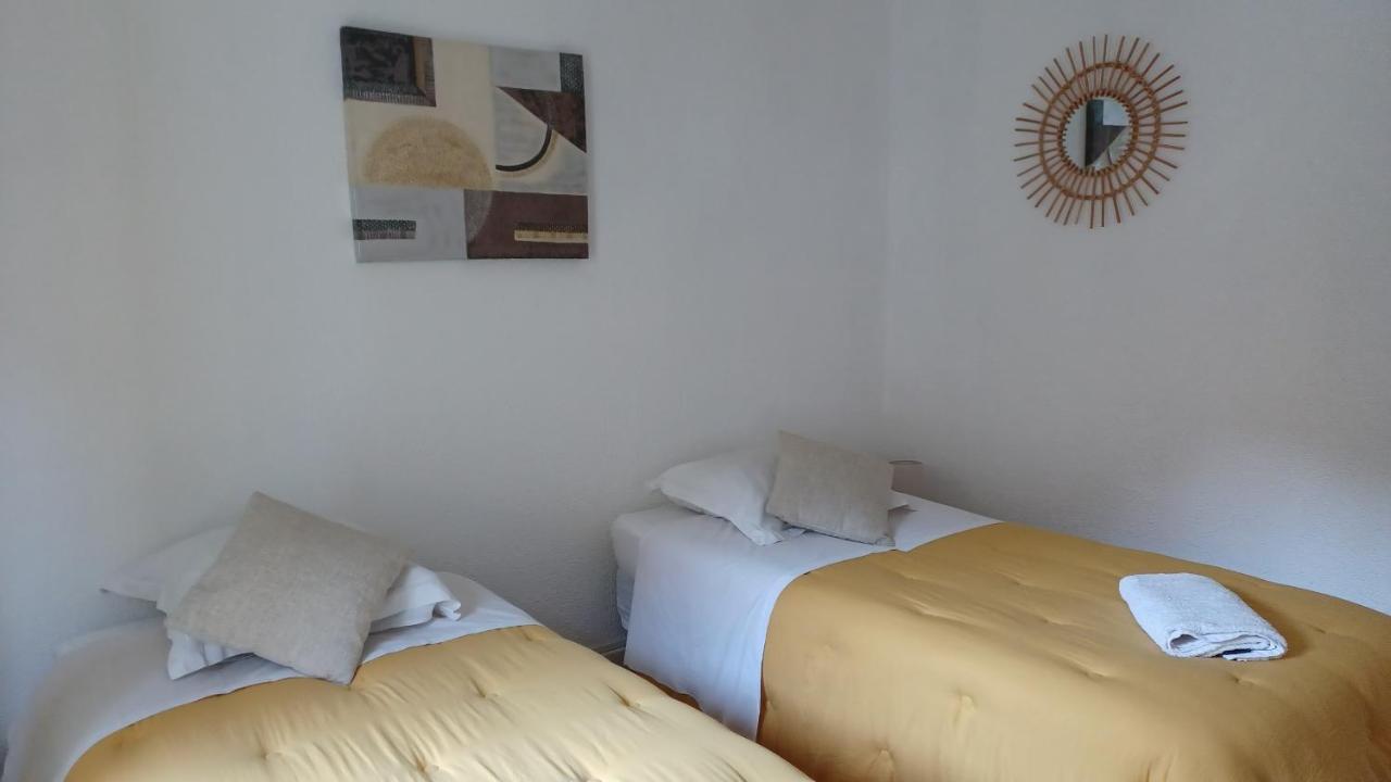 Appartement Appartement, La Route Des Grandes Alpes , 6 Couchages, Garage Pour Motards, Cyclistes, Possibilite De Supplementaires, Si De 6 Pers *