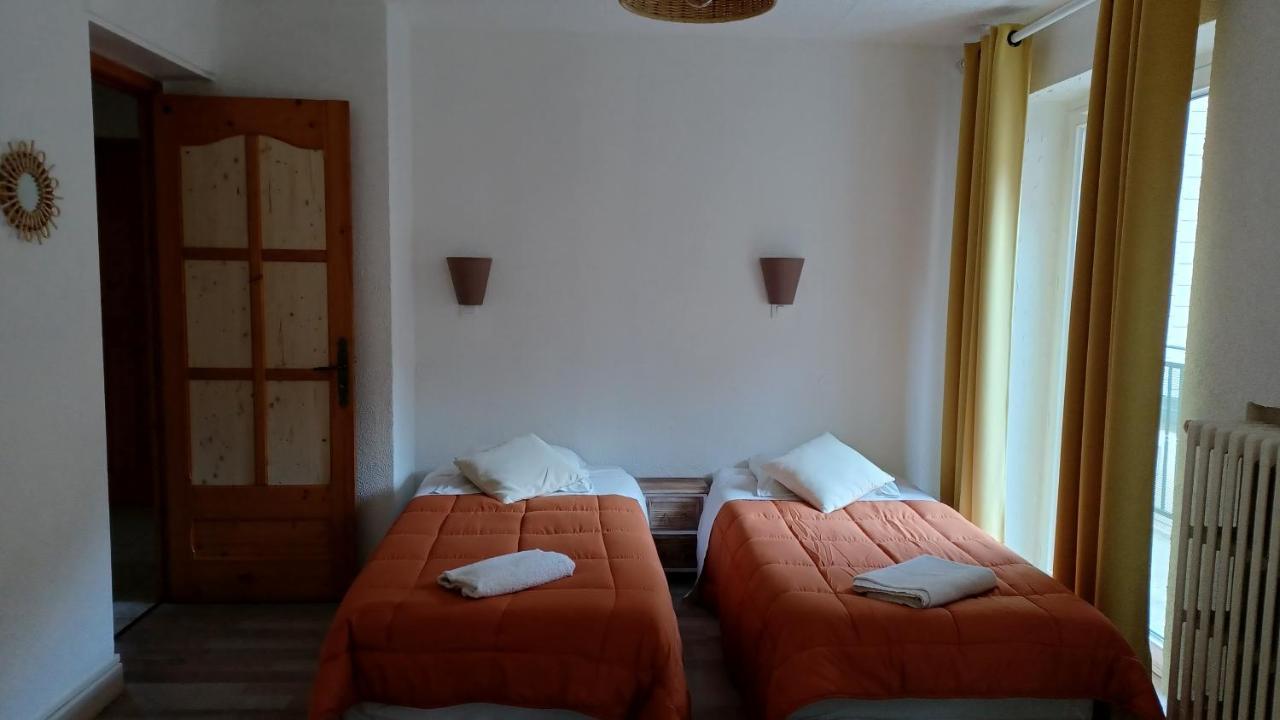 Apartment Alpine Route Apartment: 8-person With Garage For Cyclists *